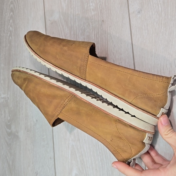 Sorel Women Ella Leather Loafer Slip on shoes sz 9 - Picture 7 of 10